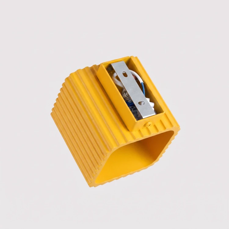 04e8cf7e1882fd8a5dd89dac12eb8397
